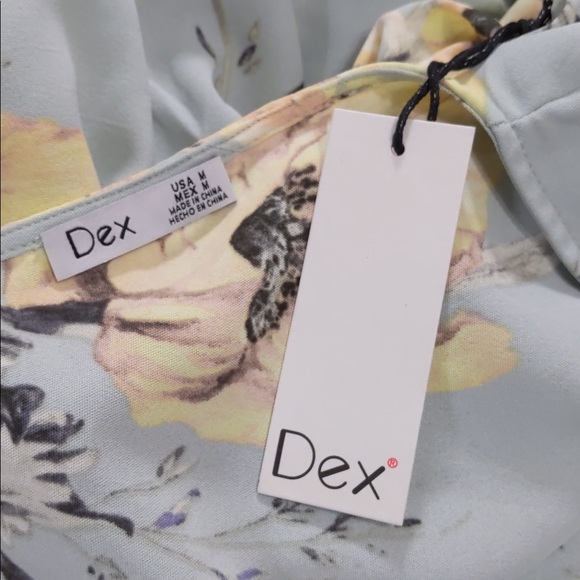 Dex Vintage Floral Style Wrap Dress - Picture 13 of 13